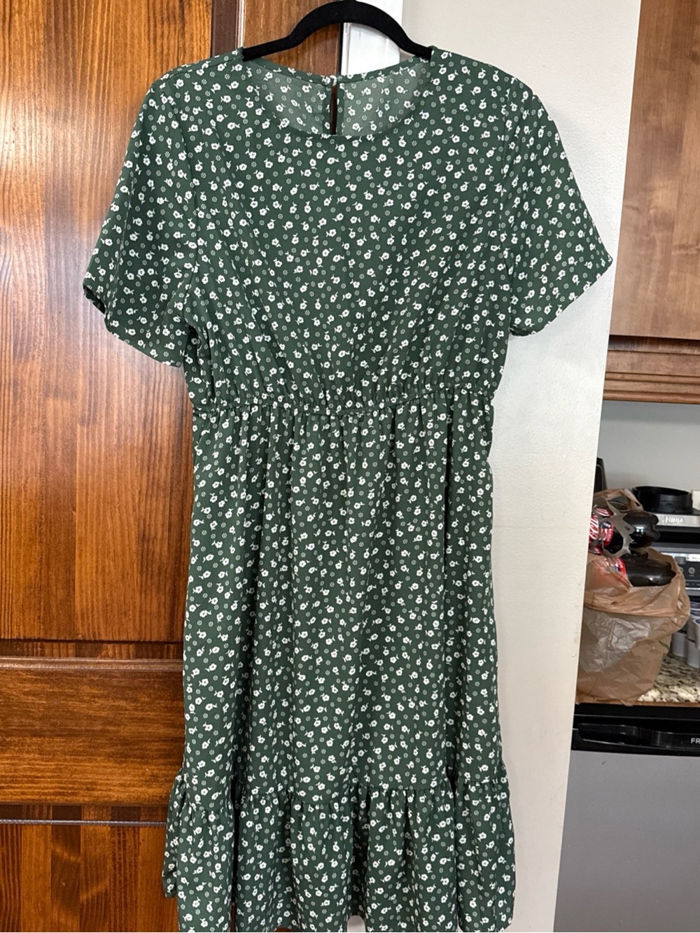 Women’s Green Floral Midi Dress - Elastic Waist Casual Dress